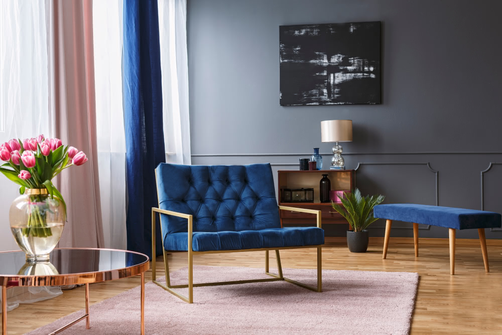 Come arredare la casa con il Blu Navy 3 Immagine di poltrona salone