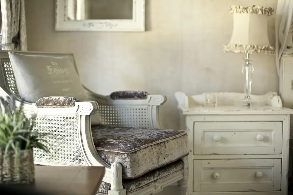 Brand per mobili Shabby: a chi affidarsi? 8 Immagine di poltrona shabby