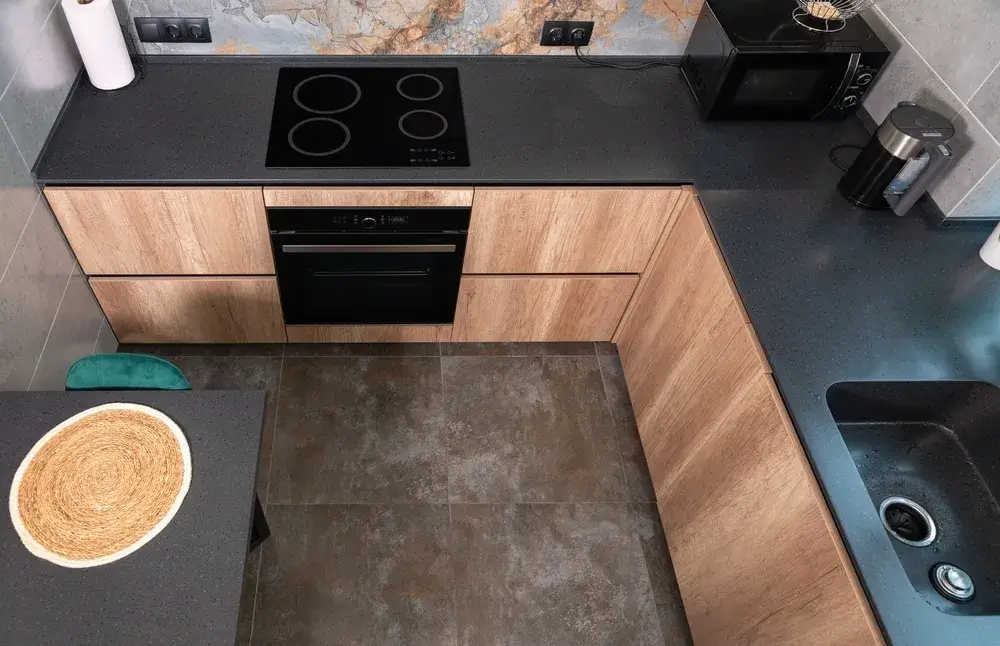 Come rendere funzionale una cucina angolare? 1 Immagine di cucina angolare