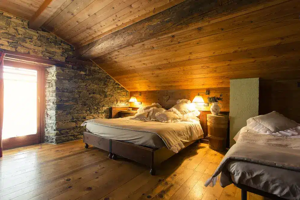 Travi a vista: come arredare la mansarda 1 Immagine di travi casa
