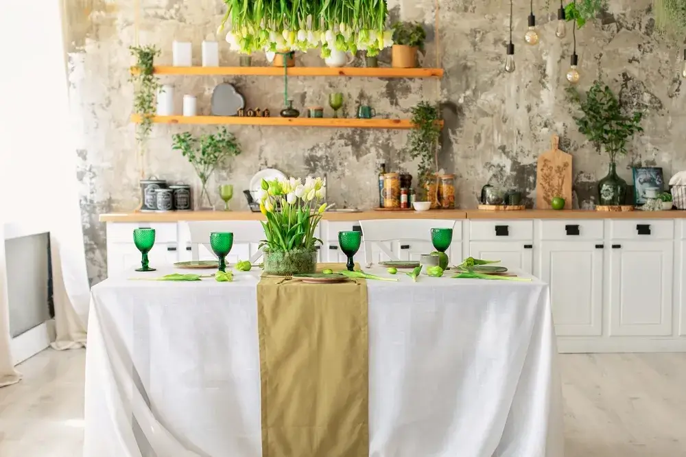 Mise en place: una tavola a colori 2 Immagine di mise en place estate