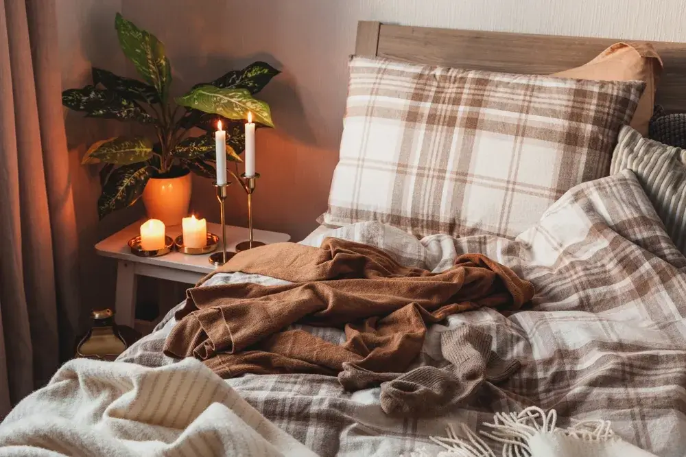 Come trasformare la camera da letto in un rifugio autunnale 1 Immagine di camera da letto autunnale