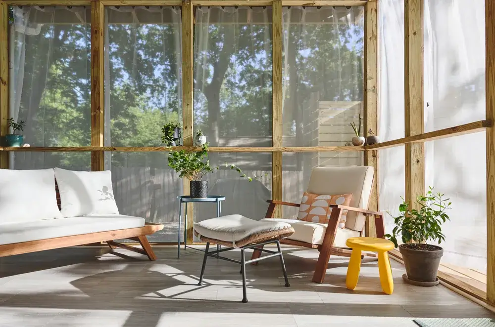 Consigli per trasformare la veranda in un soggiorno 7 Immagine di veranda casa